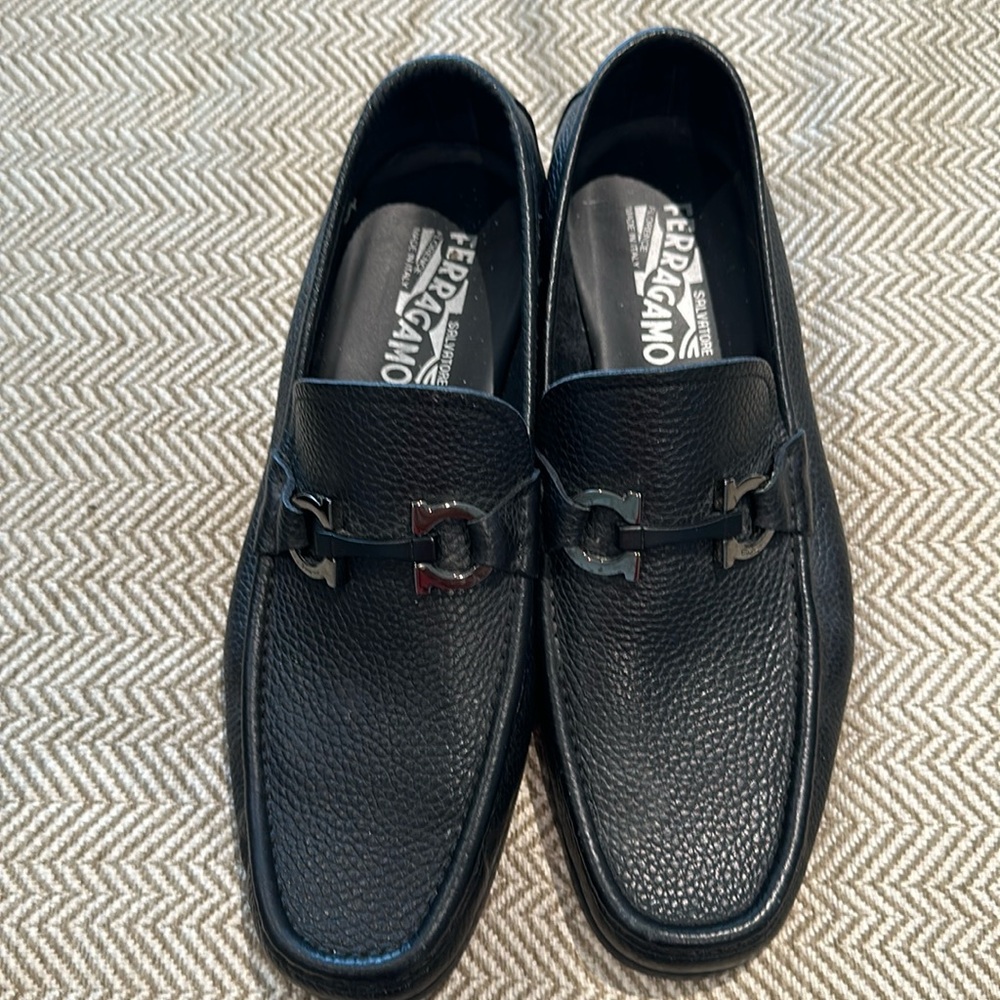 Salvatore Ferragamo pebbled leather loafer with horseshoe buckle
